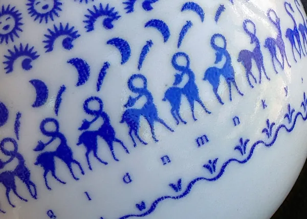 Caravan moon vase decoration detail